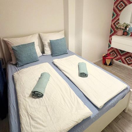 Apartment Koeln Rath Ngoại thất bức ảnh